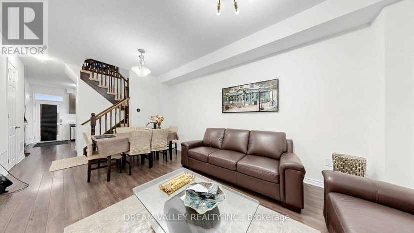 138 Cleanside Road, Toronto, photo 4