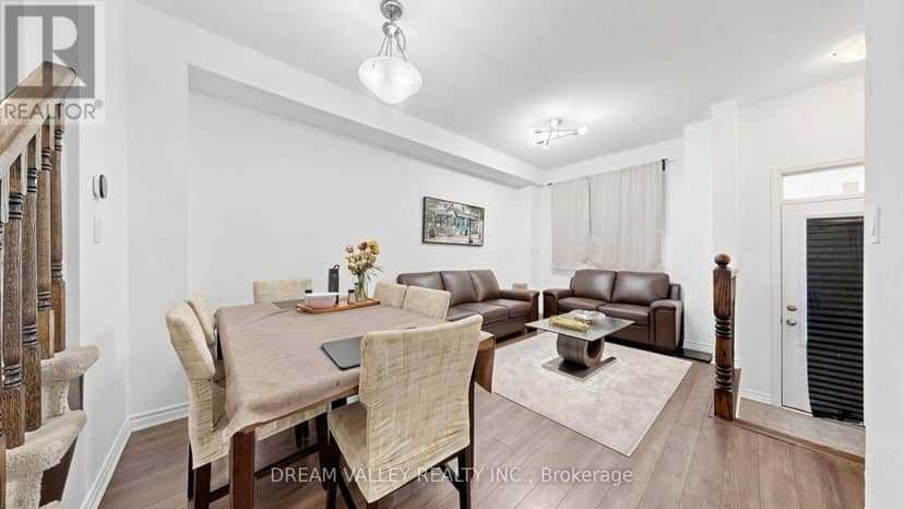 138 Cleanside Road, Toronto, photo 8