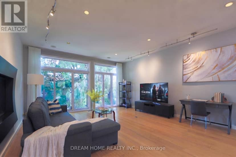 74 Lakeview Avenue — photo 6 of 37