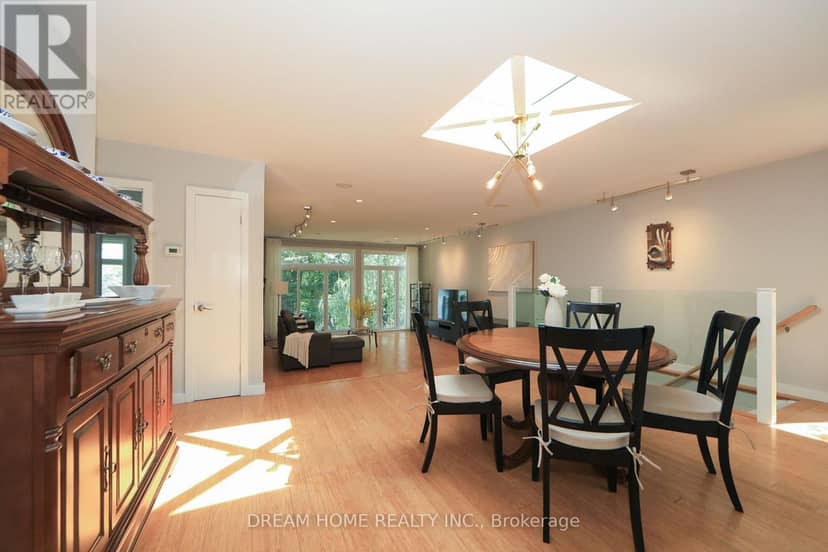 74 Lakeview Avenue — photo 7 of 37