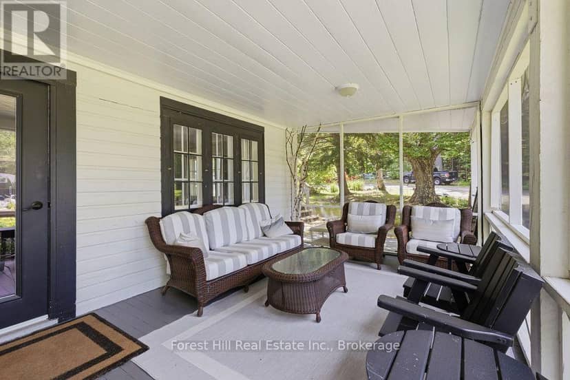 1040 Walker Lake Drive — photo 11 of 40
