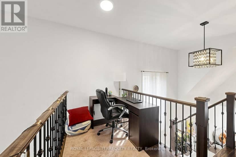 12 - 1815 Fairport Road — photo 25 of 40