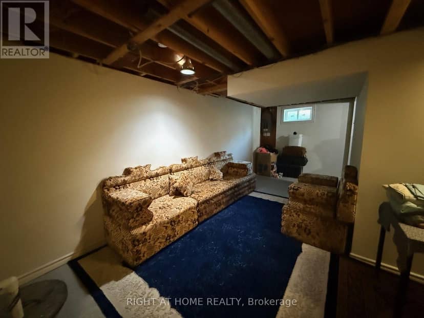 B - 1552 Beaverpond Drive — photo 12 of 14