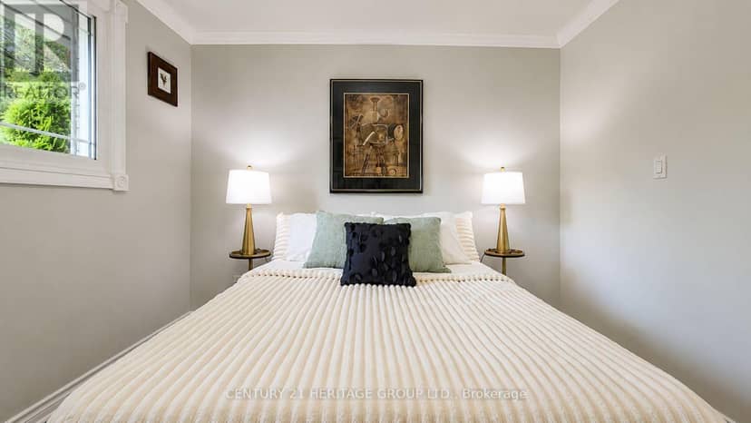 2147 Governors Road — photo 10 of 40