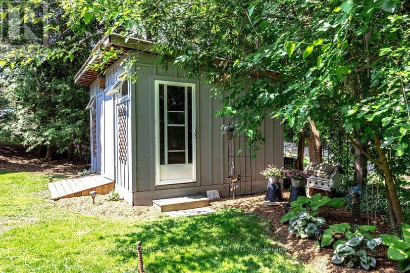 2147 Governors Road — photo 38 of 40