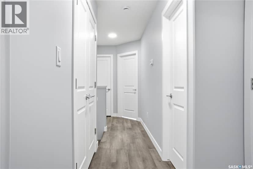 857 Elliott STREET — photo 12 of 37