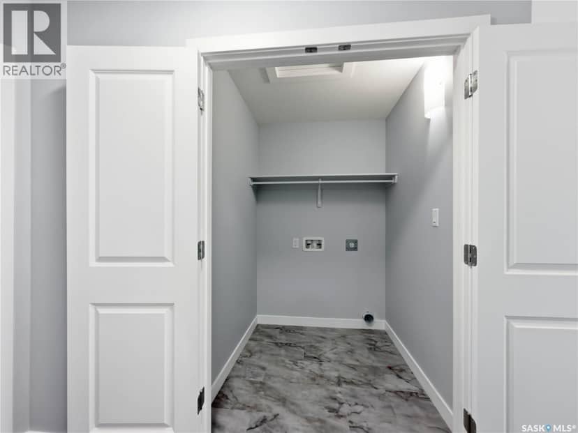 857 Elliott STREET — photo 14 of 37