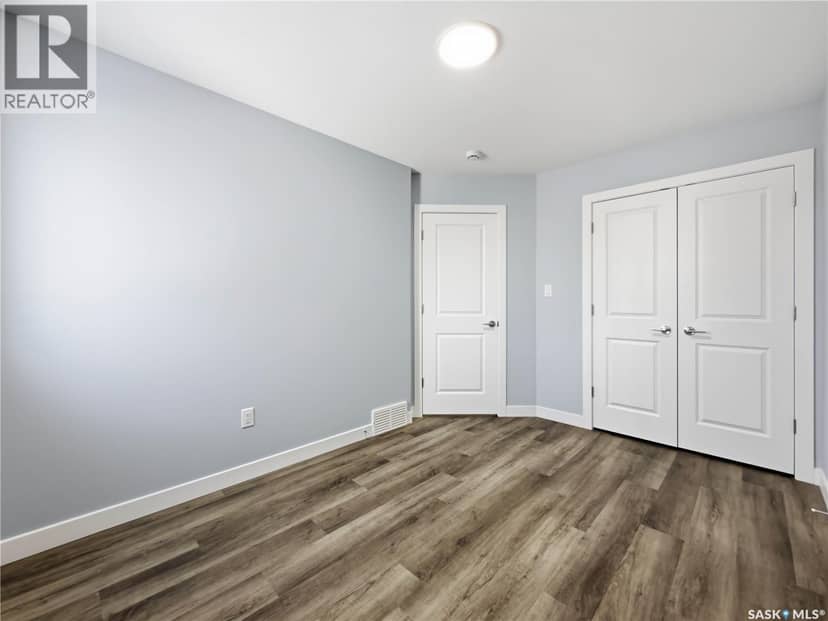 857 Elliott STREET — photo 21 of 37