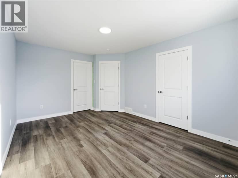 857 Elliott STREET — photo 15 of 37
