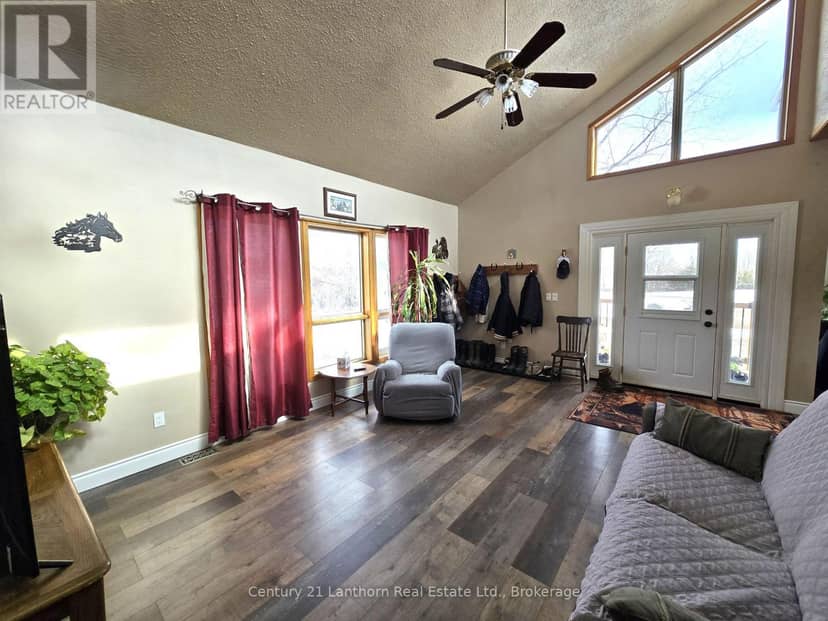 2147 Marlbank Road — photo 9 of 40