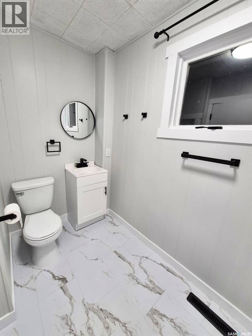 310 Main STREET — photo 15 of 19