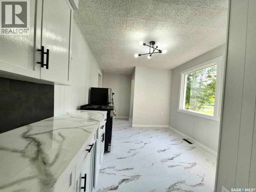 310 Main STREET, White Fox, photo 8