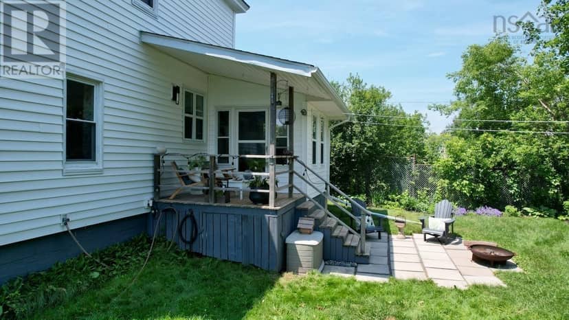 29 River Avenue — photo 9 of 40