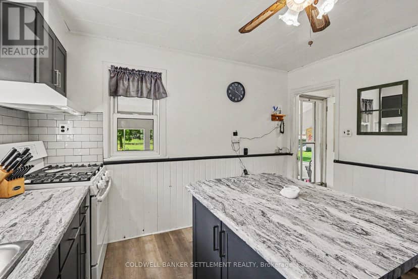 6411 43 Highway — photo 10 of 34