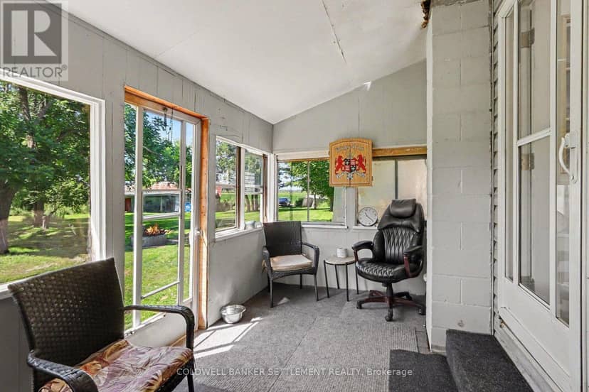 6411 43 Highway — photo 13 of 34