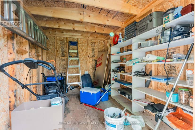 Moonbeam - 200 Lefebvre Peninsula Road — photo 25 of 27