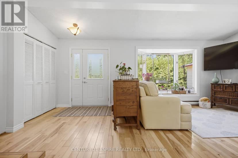 149 Brouse Road, Laurentian Hills, photo 4