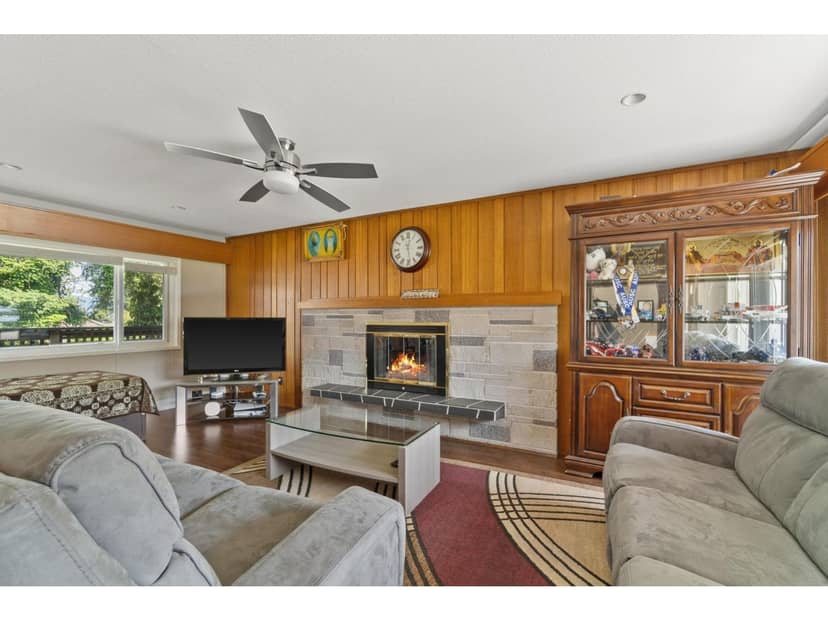 11625 99 AVENUE, Surrey