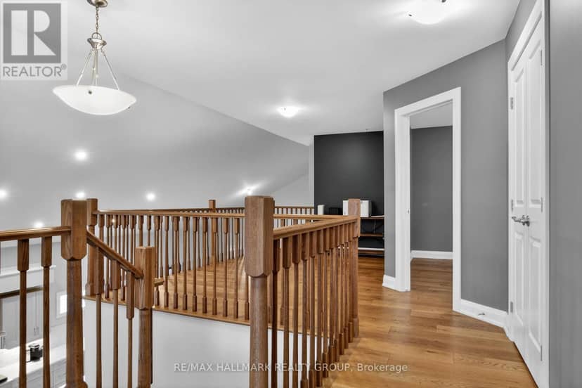 341 Serenade Crescent — photo 22 of 30