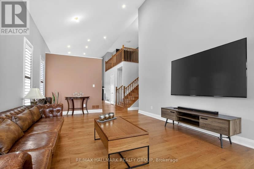 341 Serenade Crescent — photo 7 of 30
