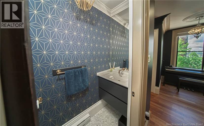 38 Duke Street — photo 11 of 40
