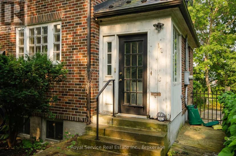 52 King Street — photo 28 of 36