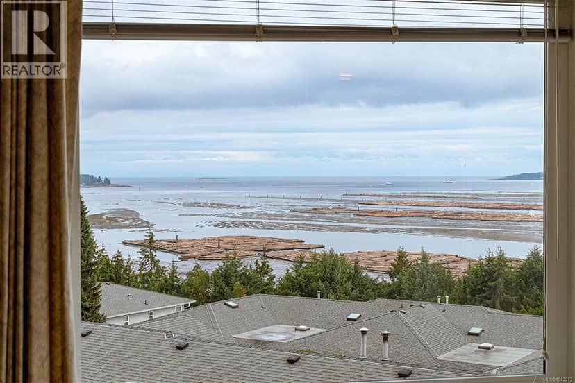 1012 Highview Terr — photo 1 of 40