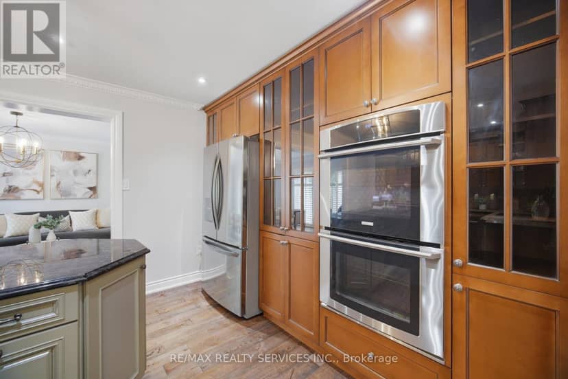 35 Glenmanor Drive — photo 14 of 40