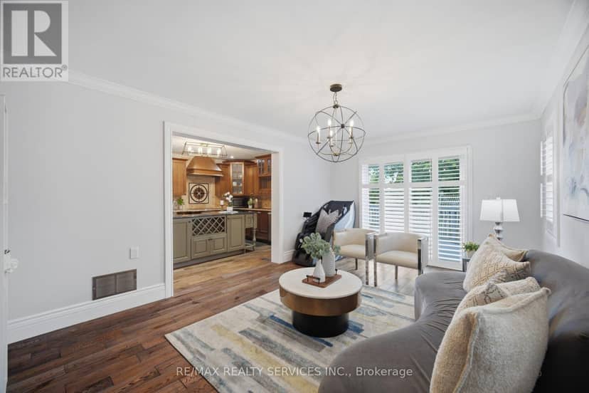 35 Glenmanor Drive — photo 19 of 40