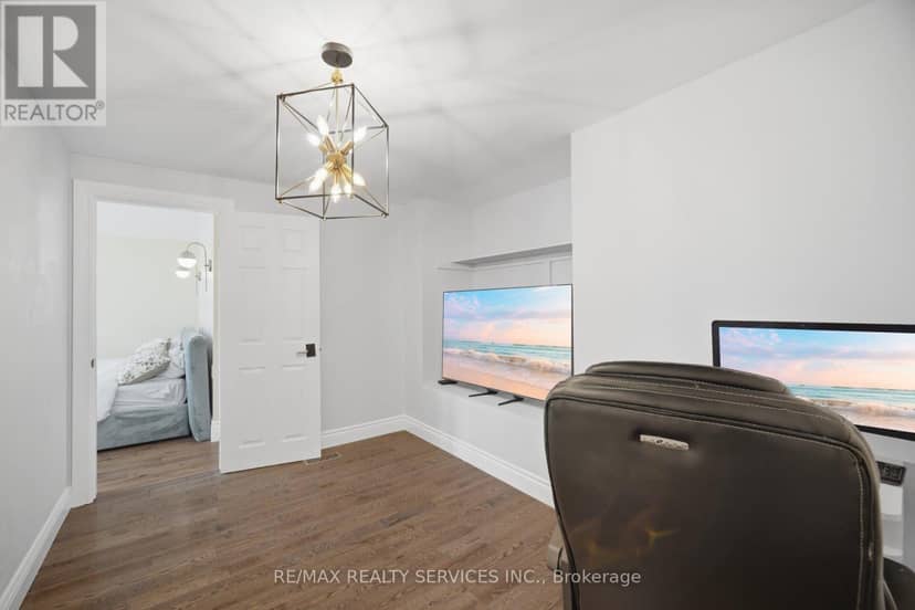 35 Glenmanor Drive — photo 24 of 40