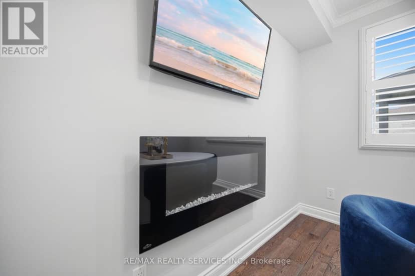 35 Glenmanor Drive — photo 9 of 40