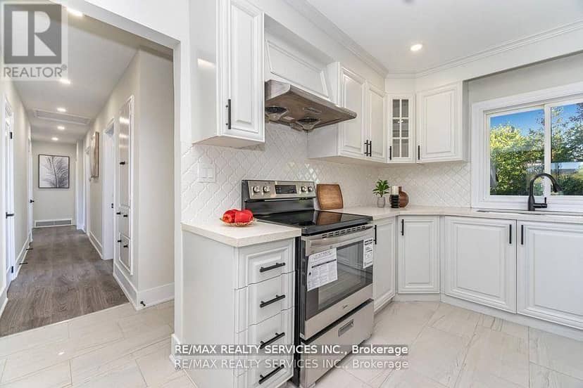 633271 Hwy 10 — photo 12 of 40
