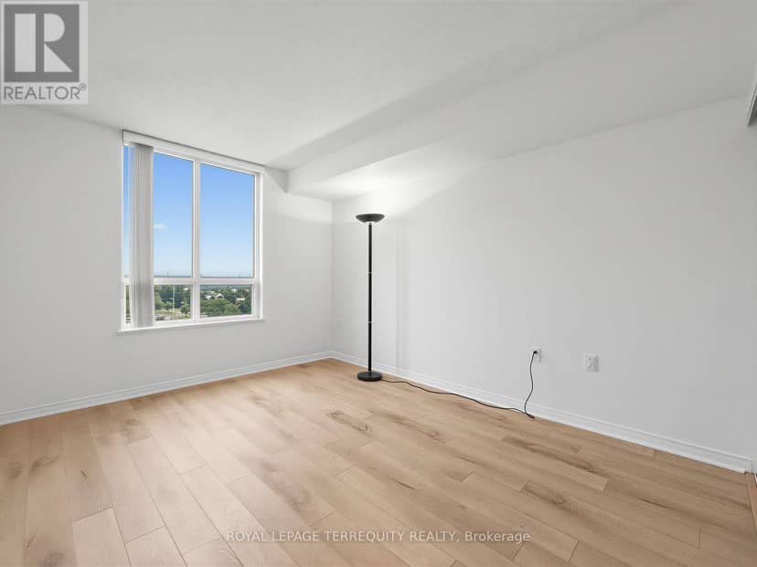 #1507 - 5001 Finch Avenue E — photo 14 of 33