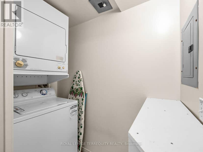 #1507 - 5001 Finch Avenue E — photo 9 of 33