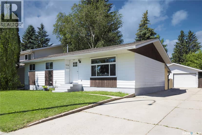 1614 McKercher DRIVE, Saskatoon, photo 2