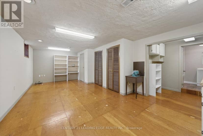 6 Thomas Kinnear Court — photo 39 of 40