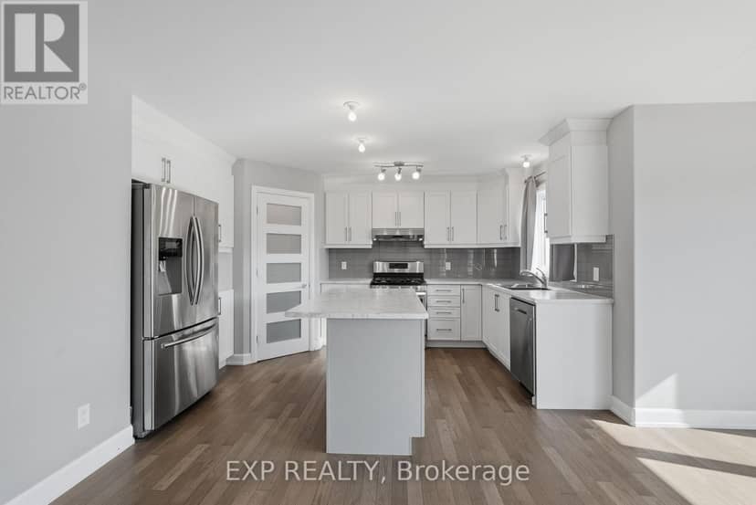 224 Capri Avenue — photo 10 of 40