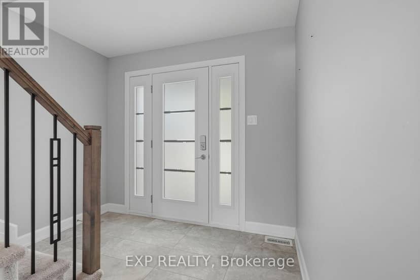 224 Capri Avenue — photo 3 of 40
