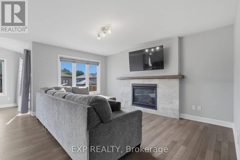 224 Capri Avenue — photo 5 of 40