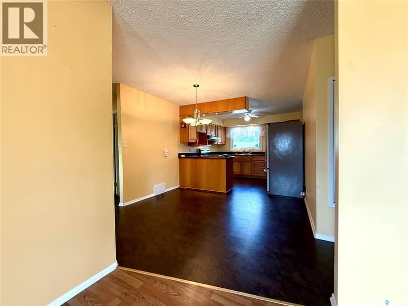 1317 Main STREET — photo 10 of 35