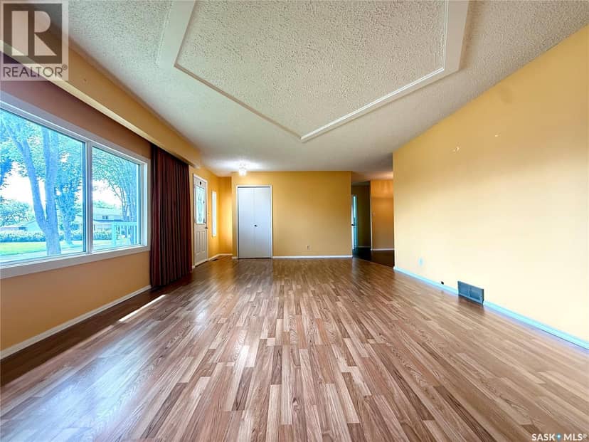 1317 Main STREET — photo 14 of 35
