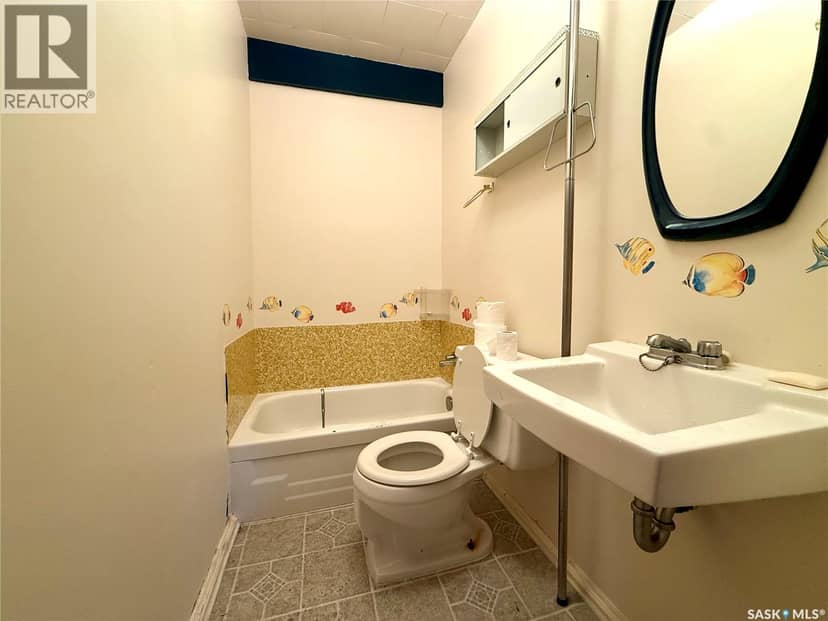 1317 Main STREET — photo 26 of 35
