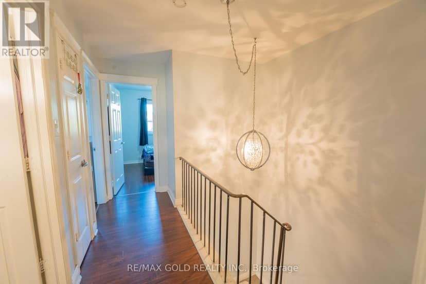 107 - 900 Central Park Drive — photo 27 of 29