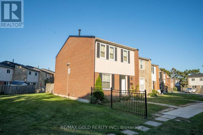 107 - 900 Central Park Drive — photo 4 of 29