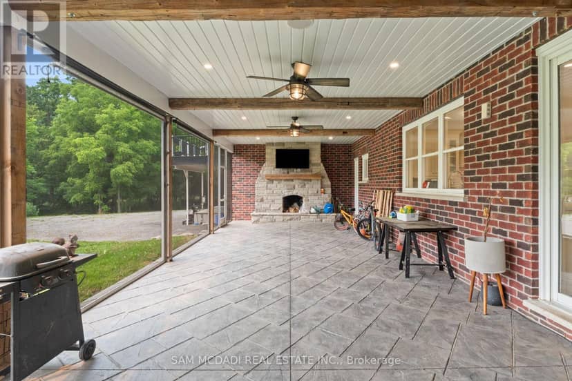 1096 Westbrook Road — photo 10 of 40