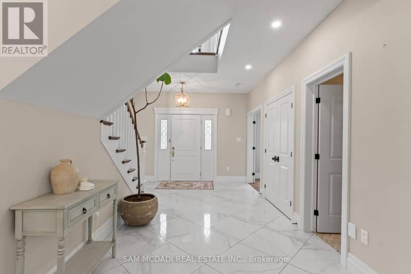1096 Westbrook Road — photo 3 of 40