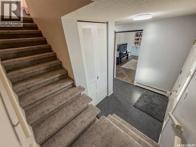 405 5th STREET E, Shaunavon, photo 5
