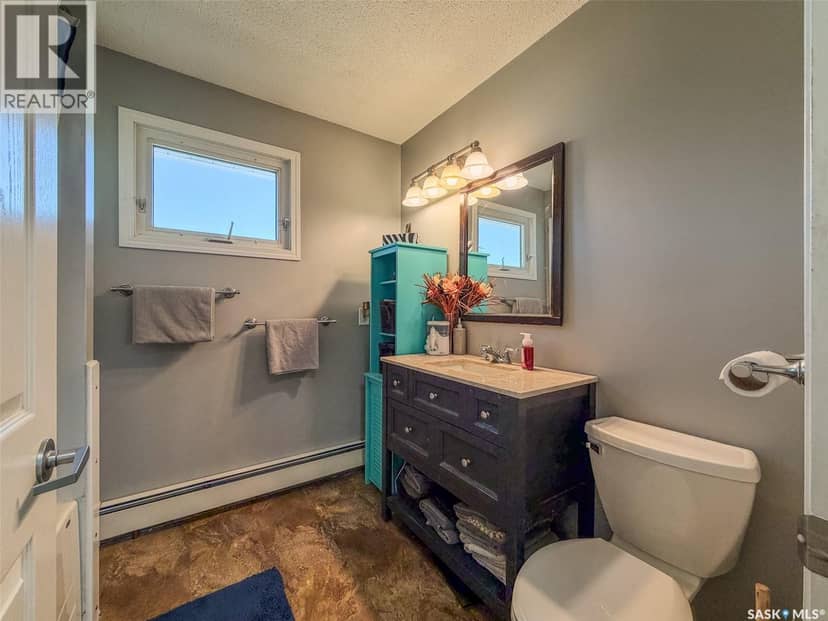 405 5th STREET E — photo 18 of 40