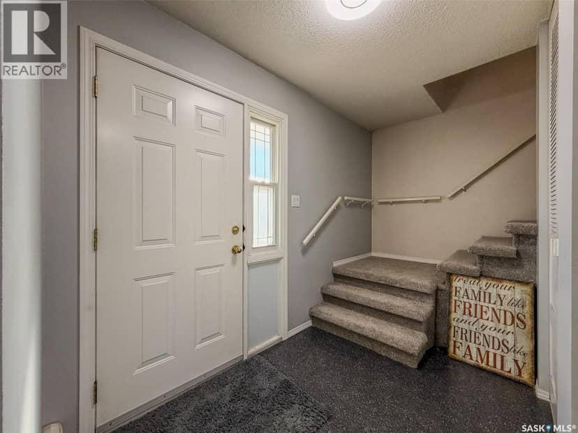 405 5th STREET E, Shaunavon, photo 4