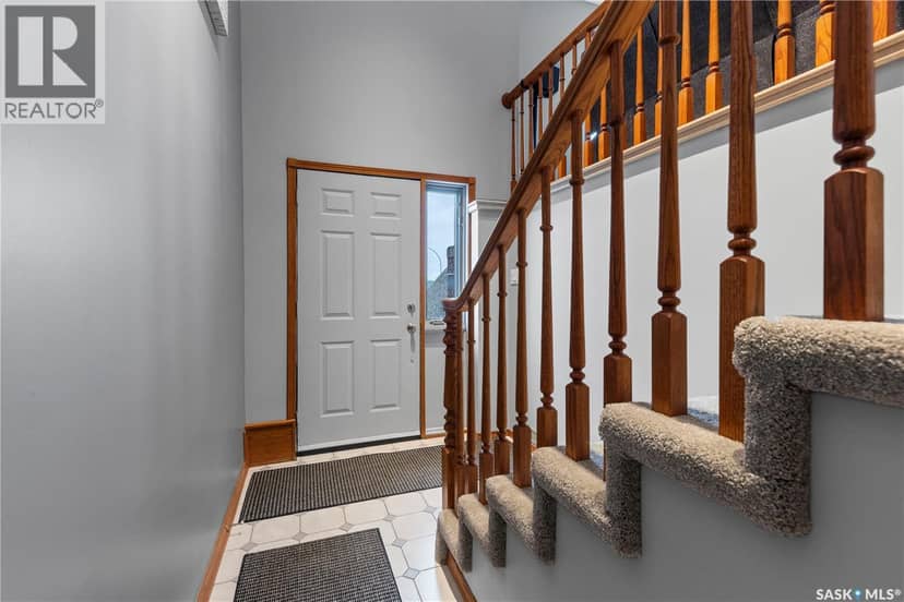 270 Prospect CRESCENT, Lumsden, photo 2